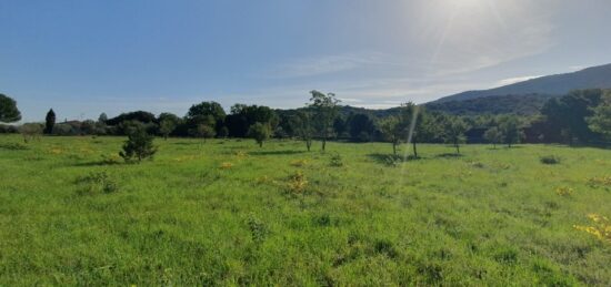 Terrain à bâtir à Laudun-l'Ardoise, Occitanie